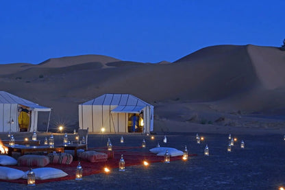 From Agadir: excursión privada de 2 días al desierto del Sahara de Zagora