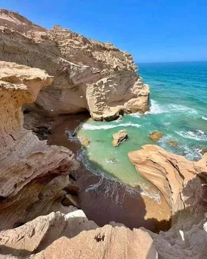 From Agadir o Taghazout: tour de sandboard en las dunas de Timlalin con paseo en camello opcional