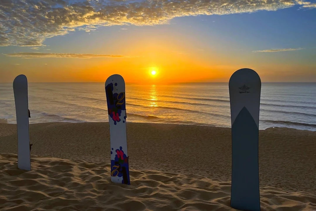 From Agadir o Taghazout: tour de sandboard en las dunas de Timlalin con paseo en camello opcional