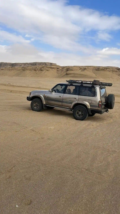 カイロ発: エルファイユーム 4x4 デザートサファリとハイライトガイドツアー