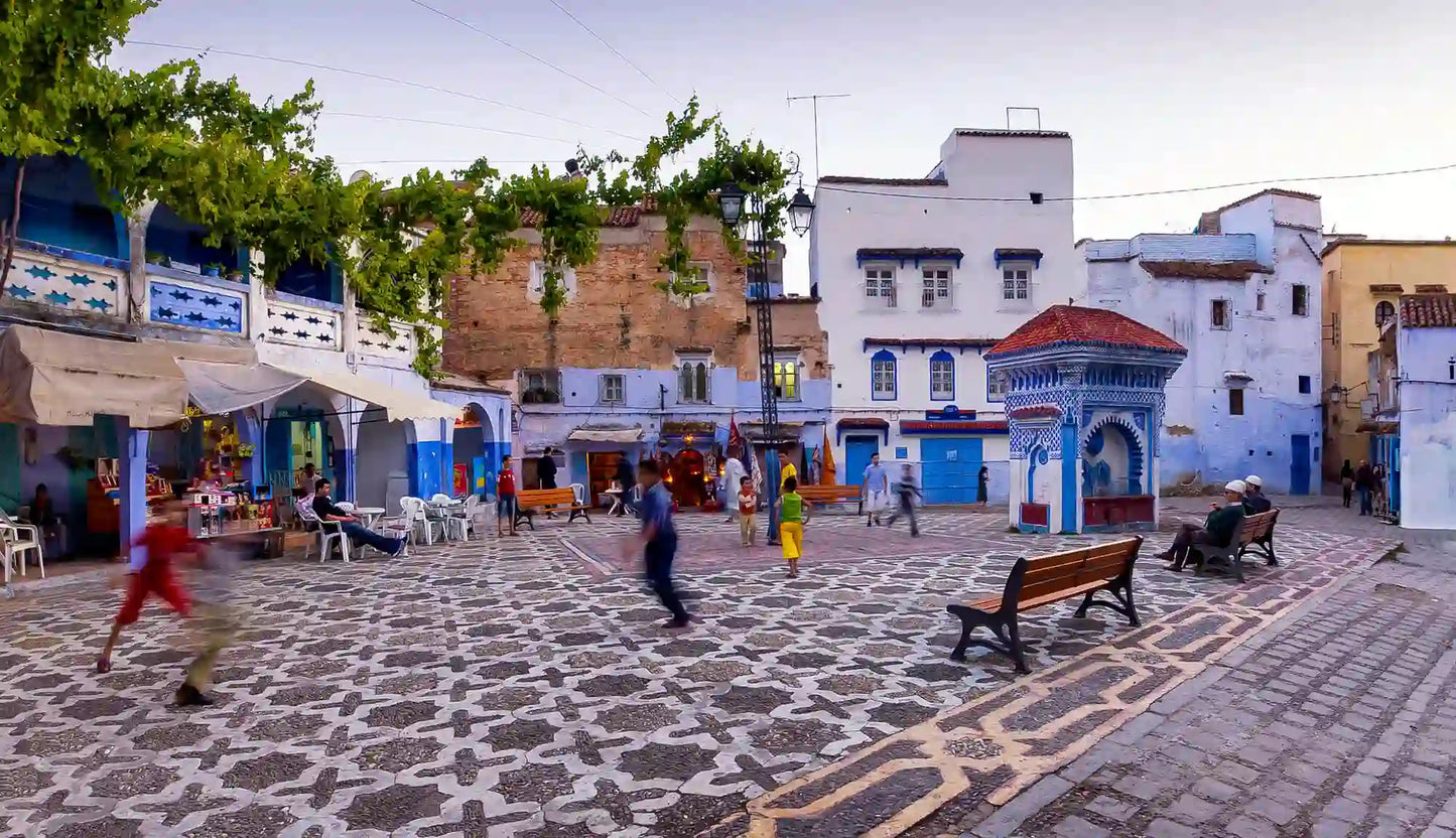 From Casablanca: Escursione di un giorno a Chefchaouen in treno