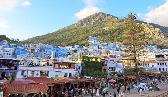 From Casablanca: Escursione di un giorno a Chefchaouen in treno