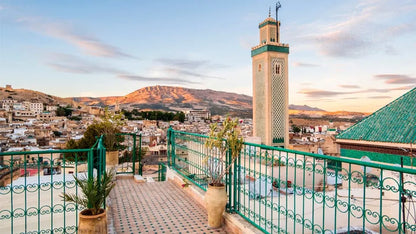 From Casablanca: Tagesausflug nach Fès mit Medina-Führung und Mittagessen