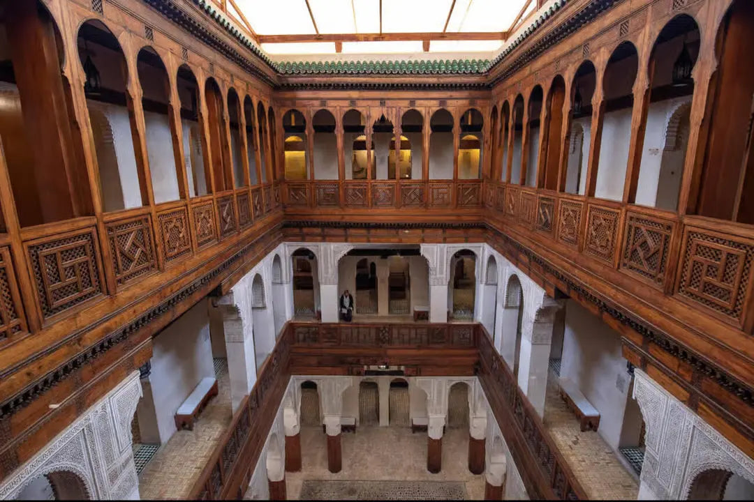 From Casablanca: Tagesausflug nach Fès mit Medina-Führung und Mittagessen