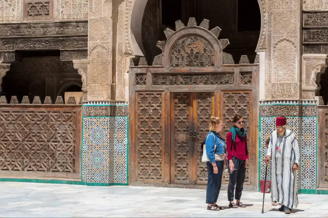 From Casablanca: Tagesausflug nach Fès mit Medina-Führung und Mittagessen