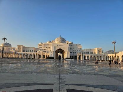 From Dubai: Abu Dabi Rehberli Şehir Turu Premium Özel Tur