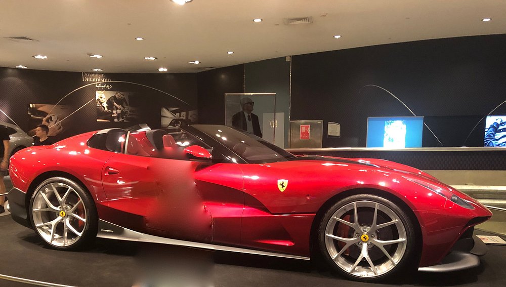 Dari Dubai: Tur Sehari Penuh ke Masjid Agung Sheikh Zayed Abu Dhabi dan Ferrari World