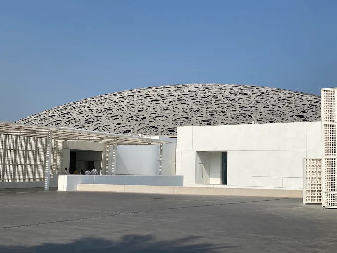 From Dubai: Grand Mosque and Louvre Museum Abu Dhabi Tour