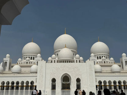 From Dubai: Privat bytur i Abu Dhabi til Den store moskeen og Heritage Village-tur