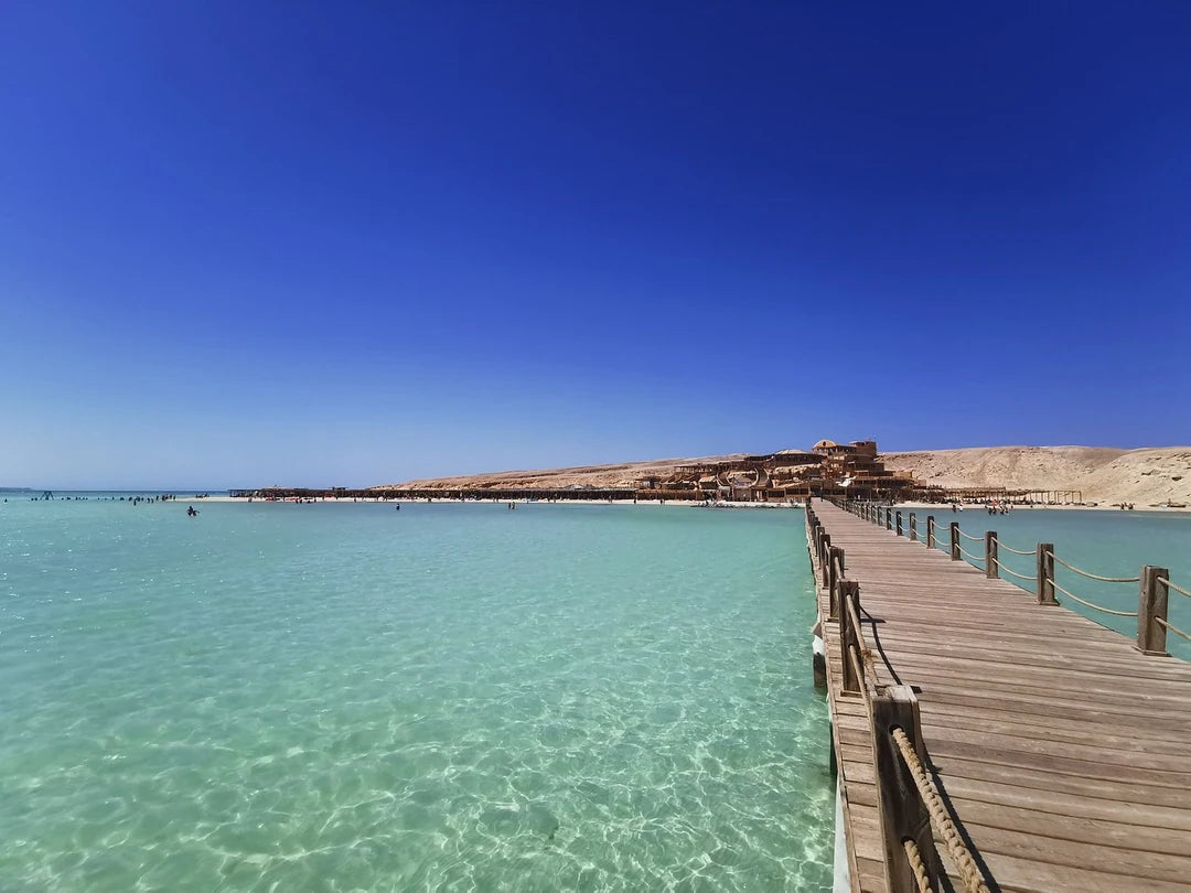 From El Gouna: Luxe Cruise naar Orange Bay in Hurghada met Lunch