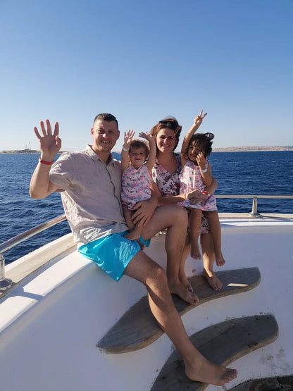 From El Gouna: Luxe Cruise naar Orange Bay in Hurghada met Lunch