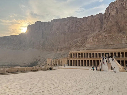 Desde Hurghada: excursión en grupos pequeños al Valle de los Reyes de Luxor