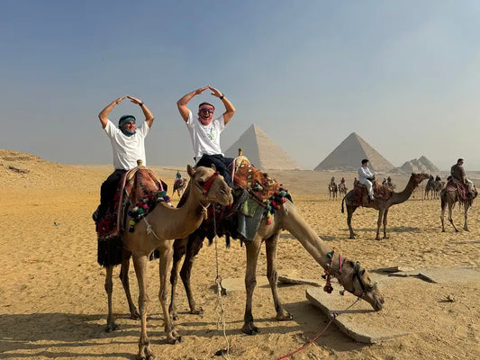 From Hurghada: tur de o zi la Cairo cu ghid, în grup mic