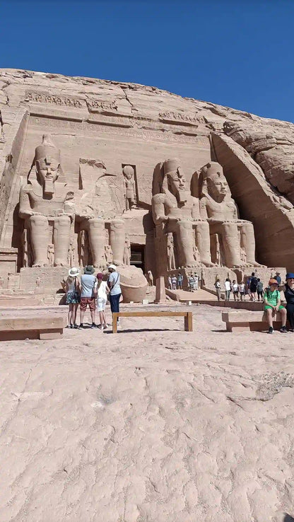 Dari Hurghada: Tur Berpemandu Lembah Para Raja, Hatshepsut, dan Karnak dengan Makan Siang