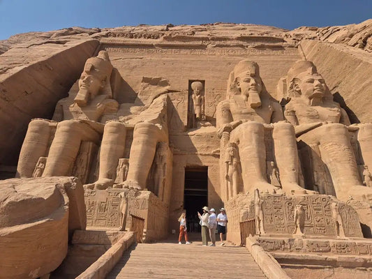 From Luxor: 2-daagse privéreis naar Edfu, Aswan en Abu Simbel