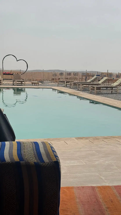 From Marrakech: giro in quad nel deserto di Agafay, giro in cammello e gita in piscina con pranzo