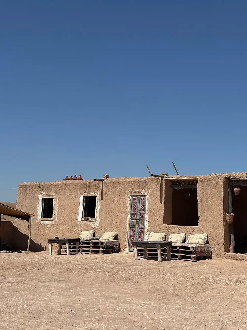 From Marrakech: giro in quad nel deserto di Agafay, giro in cammello e gita in piscina con pranzo