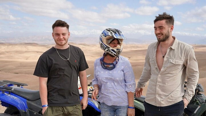 Från Marrakech: Privat utflykt med fyrhjuling i Agafayöknen, kamelridning och middag