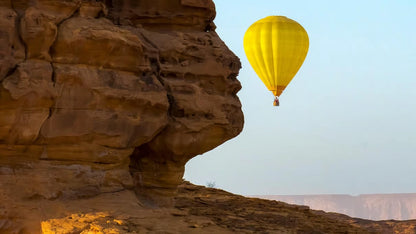 Из Медины: однодневная поездка в Аль-Улу и Хегру (объект ЮНЕСКО) с обедом