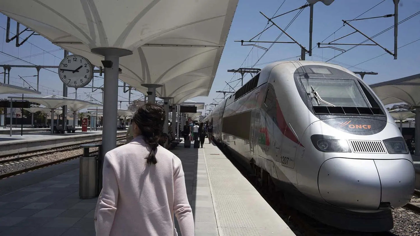 Από το Ραμπάτ: Ημερήσια εκδρομή στη Σεφσαουέν με τρένο υψηλής ταχύτητας