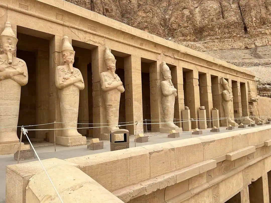 From 萨法加港出发：卢克索帝王谷和卡纳克神庙私人游