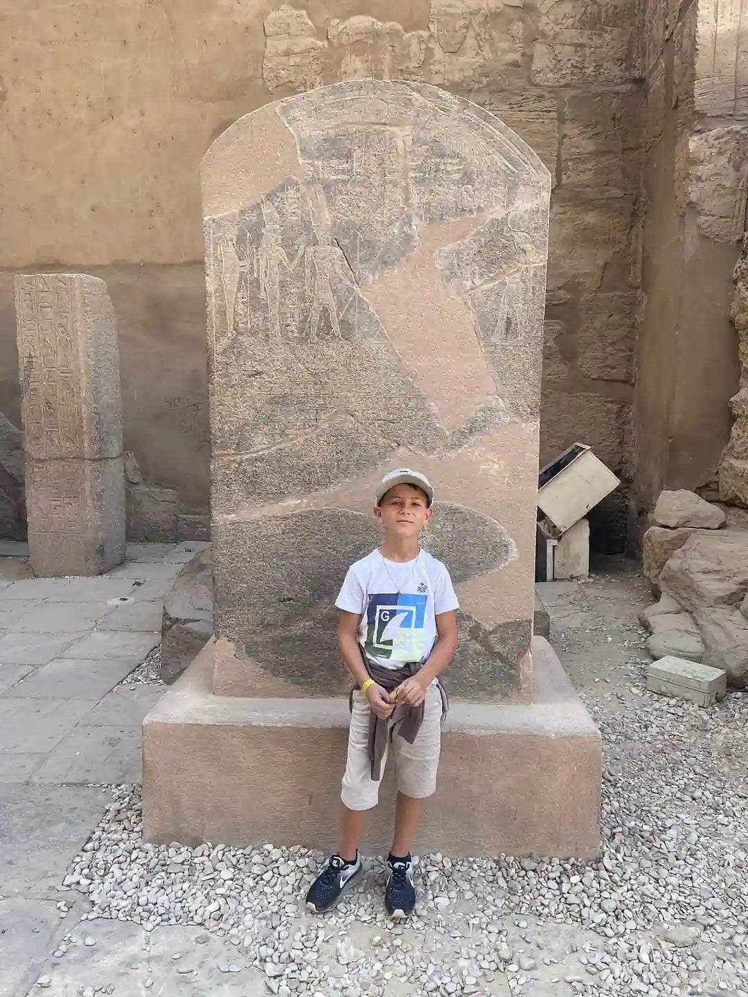 From Safaga: Geführte Luxor-Tour zum Tal der Könige und Karnak mit Mittagessen