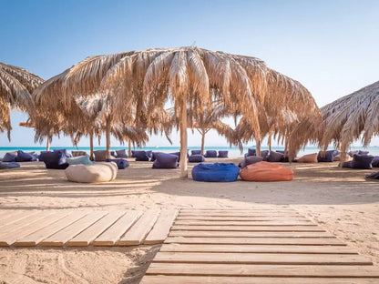 From Safaga or Soma Bay: Orange Bay Excursion with Lunch