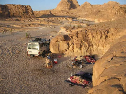 From Sharm El Sheikh: Colored Salama Canyon and Snorkeling at Dahab