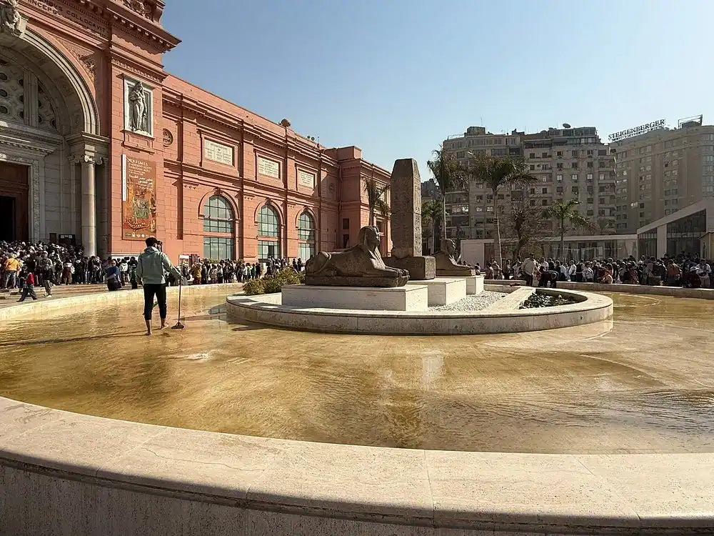 From Sharm El Sheikh: Całodniowa przygoda w Kairze autobusem