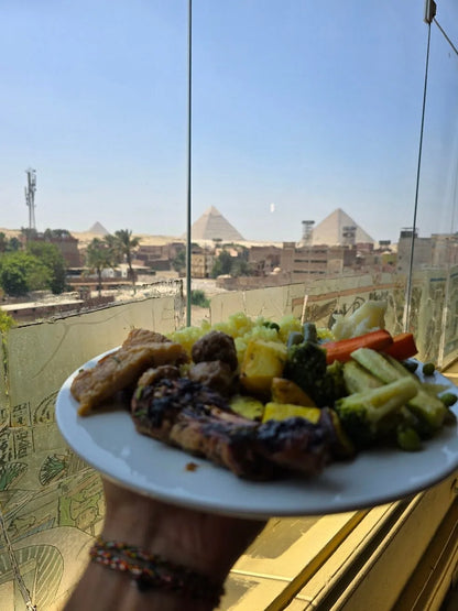 From Sharm El Sheikh: Całodniowa przygoda w Kairze autobusem