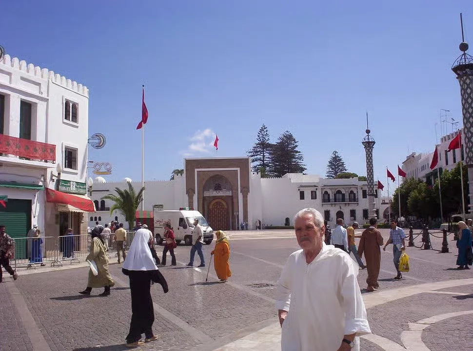 From Tanger : excursion guidée d’une journée à Chefchaouen et Tétouan