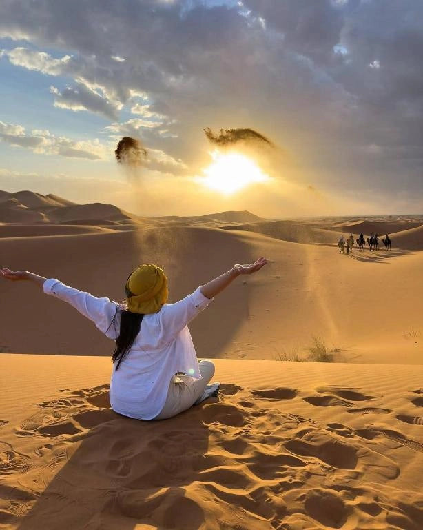 Watch Sunrise over Erg Chebbi Dunes