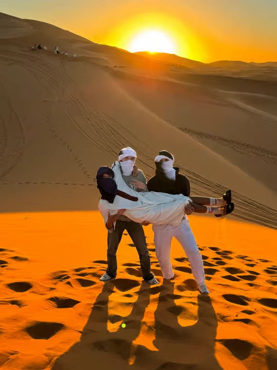 Watch Sunrise over Erg Chebbi Dunes