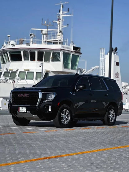 Doha: Aluguel de carro particular GMC Yukon com motorista