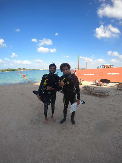 Dubai: PADI Basic Scuba Diving Course