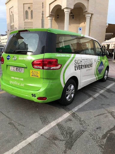 Abu Dhabi: Privé Luchthaventransfer van of naar Stads Hotels
