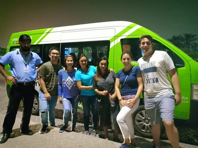 Abu Dhabi: Privé Luchthaventransfer van of naar Stads Hotels