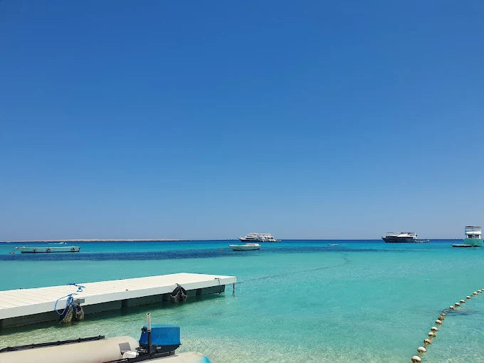 الغردقة: رحلة إلى جزيرة هولا هولا على مركب مع الغطس والغداء