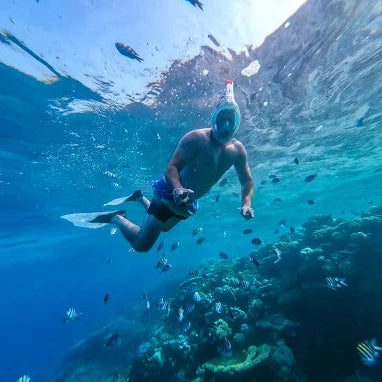Hurghada: Excursie pe Insula Orange Bay cu barcă privată de mare viteză