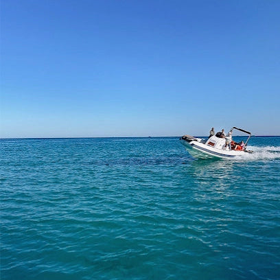 Hurghada: Excursie pe Insula Orange Bay cu barcă privată de mare viteză