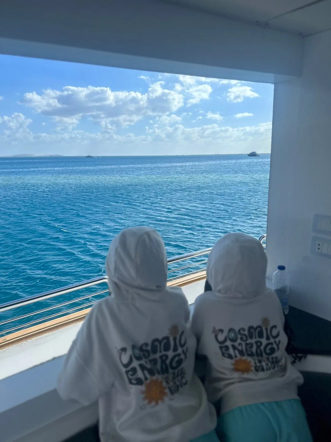 Hurghada: Passeio de iate à Ilha Orange com almoço, esportes aquáticos e transfer
