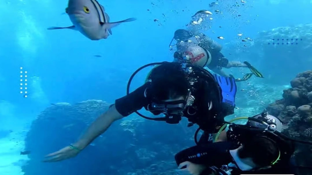 Hurghada: Schnorcheln 6-in-1-Yachtausflug mit Mittagsbuffet