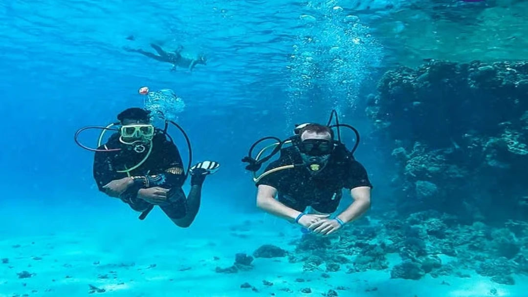 Hurghada: Schnorcheln 6-in-1-Yachtausflug mit Mittagsbuffet