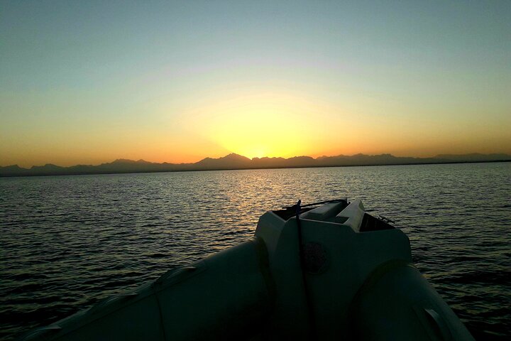 Hurghada: experiencia en Sunset Islands y snorkel en lancha rápida