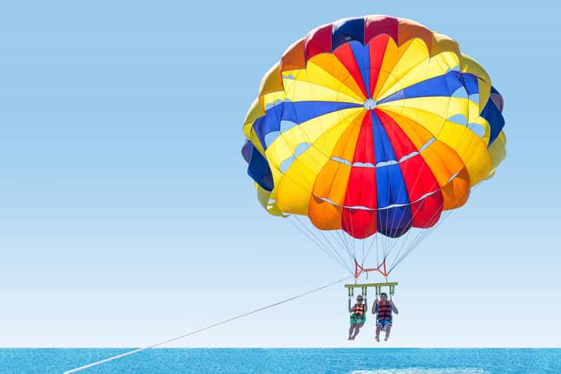 Hurghada : Aventure en parachute ascensionnel avec transferts privés