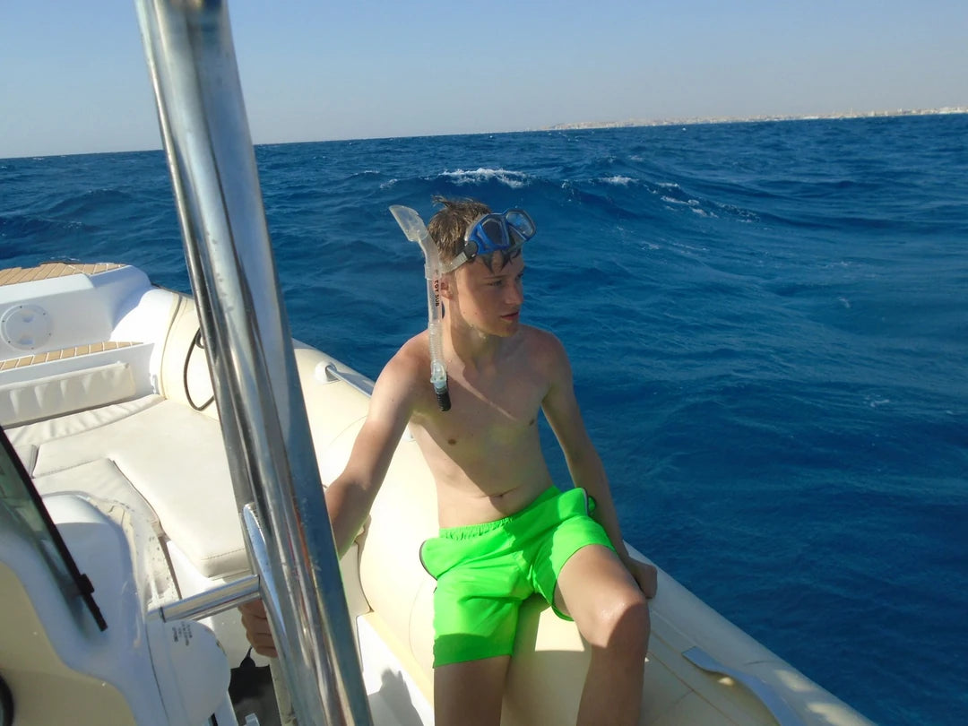 Hurghada: Excursie pe Insula Orange Bay cu barcă privată de mare viteză
