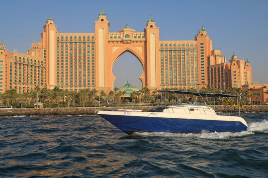 Dubaj: prywatny rejs statkiem