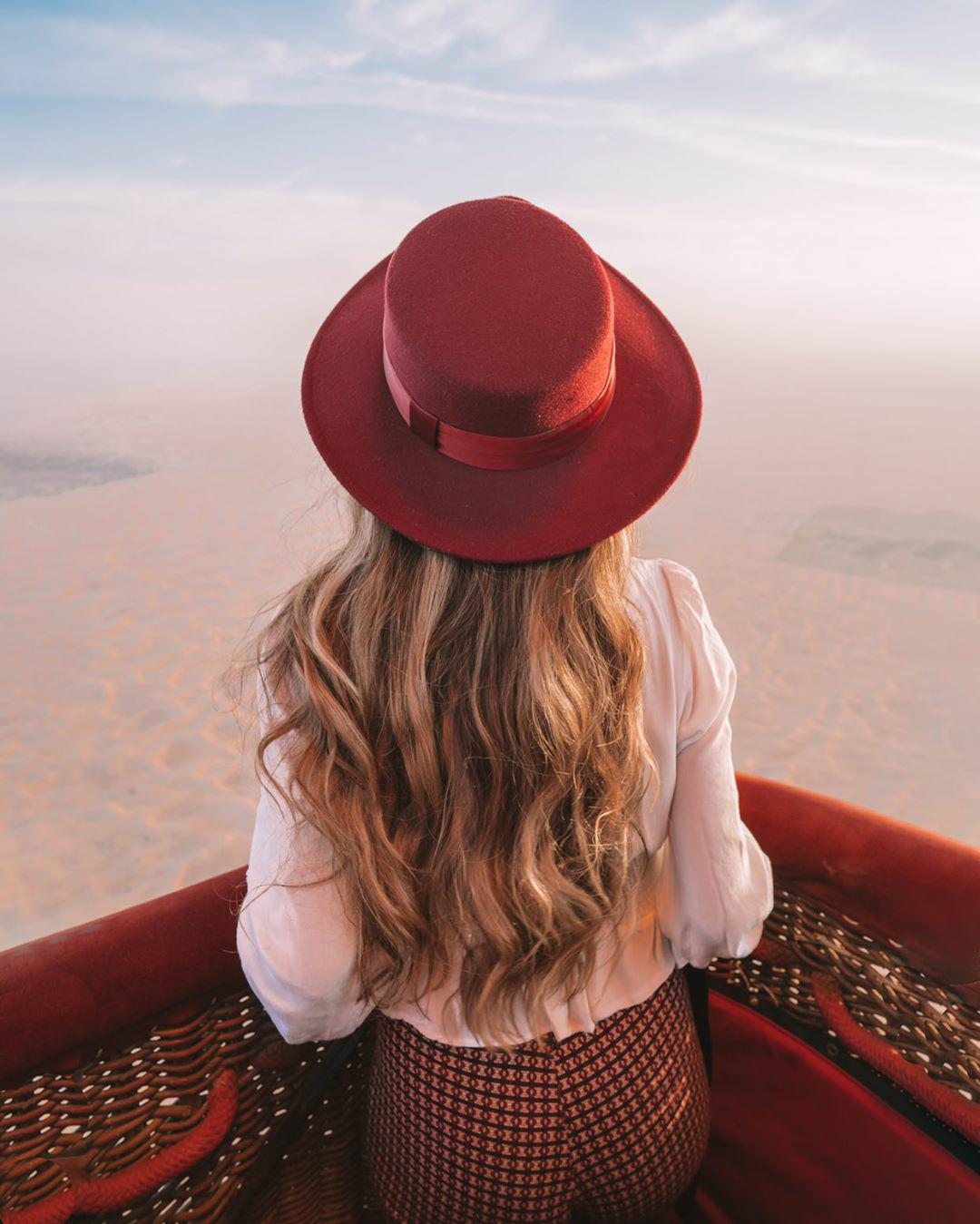 Dubai: Hot Air Balloon Ride Over The Desert