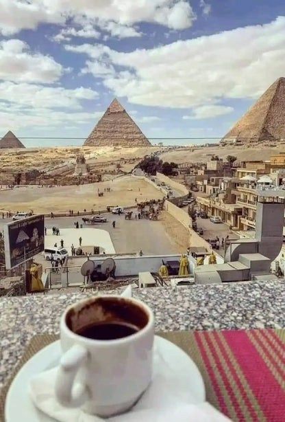 Cairo: Private Tour of Pyramids of Giza, Sphinx, Camel Ride and Lunch