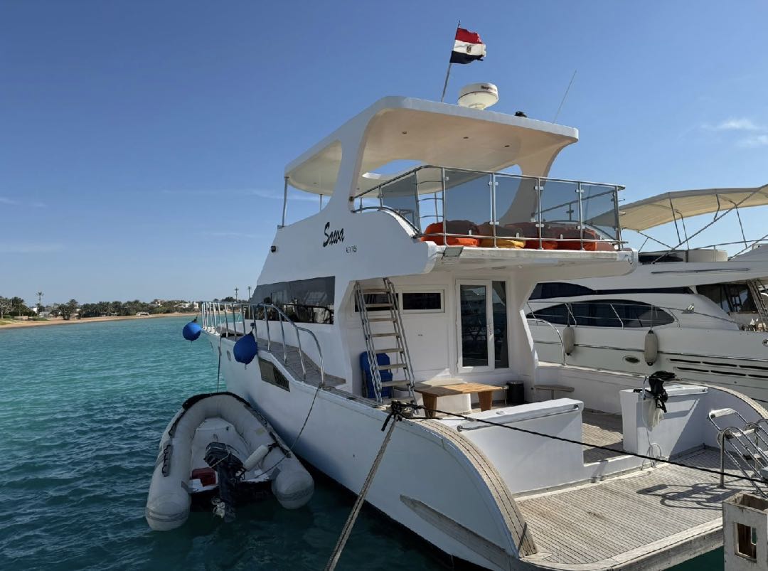 El Gouna: Private Boat Trip to Bayoud or Tawilah Island